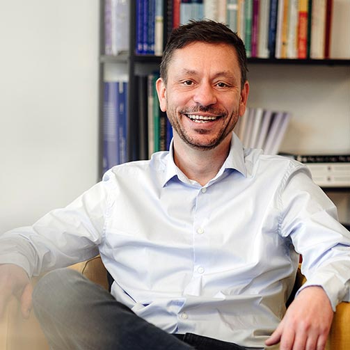 Dr. Eder Michael
